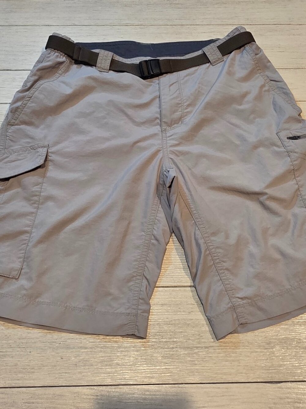 Columbia Silver Ridge Nylon Technical Cargo Hiking Shorts | Size 32 w/Belt
